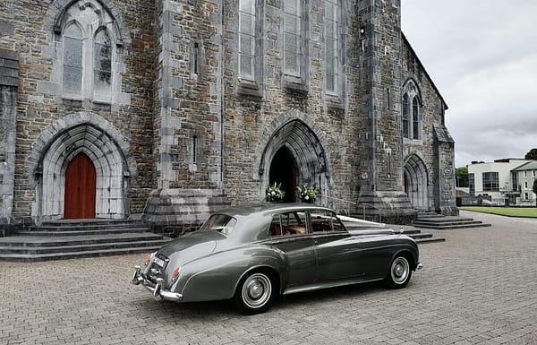 Pristine Classics Vintage Car Hire Gallery 0