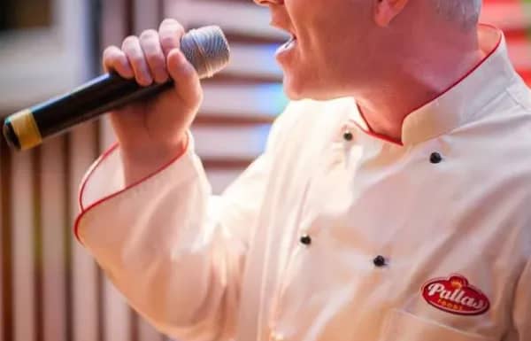 The Singing Chef – Dinner Entertainment Gallery 1