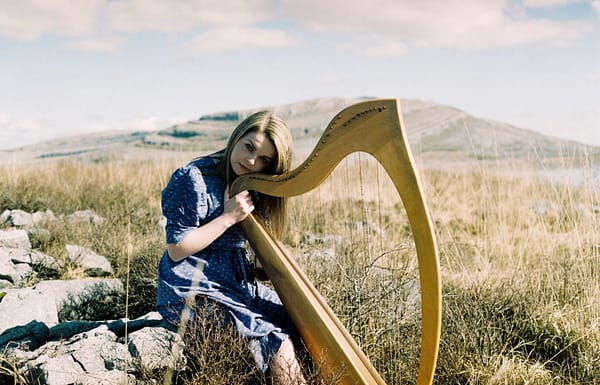 Ceremony & Drinks Reception Music Category Vendor Gallery Irish Wedding Harpist – Aisling Lyons